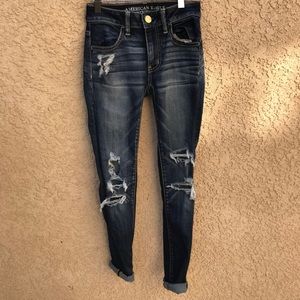 American Eagle Distressed Boyfriend Blue Jeans